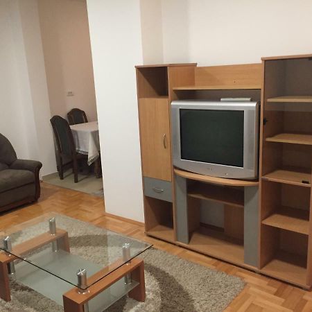 דירות Šabac Stan Na Dan Centar מראה חיצוני תמונה